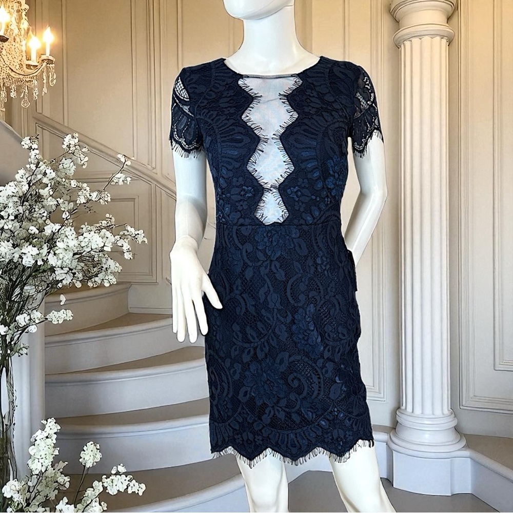 Juniors Love X Design Brand Navy Lace Peek-a-Boo Front dress in size XS NWT!
